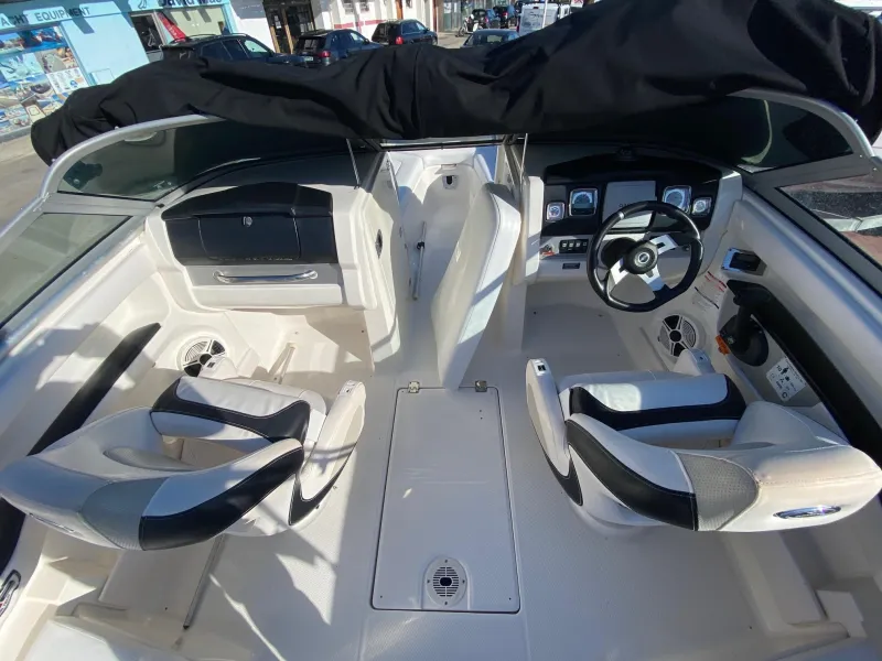 Chaparral 216 SSi 2009