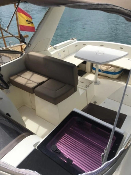 Jeanneau Leader 8 2011