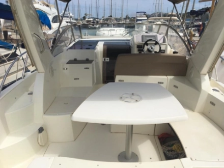 Jeanneau Leader 8 2011