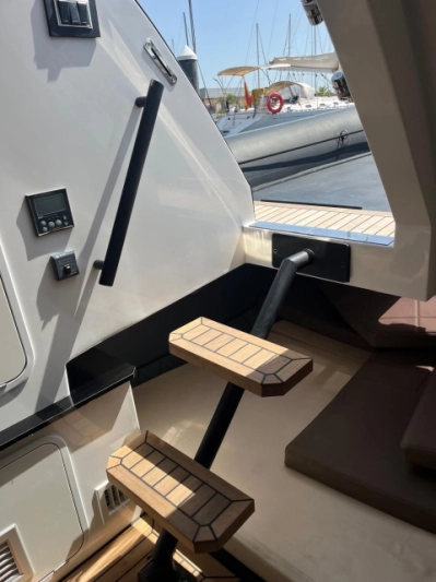 Foto del barco Sea Water PHANTOM 400 2022