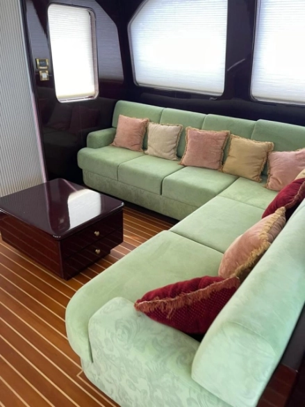 Cheoy Lee Bravo Bendis 2008