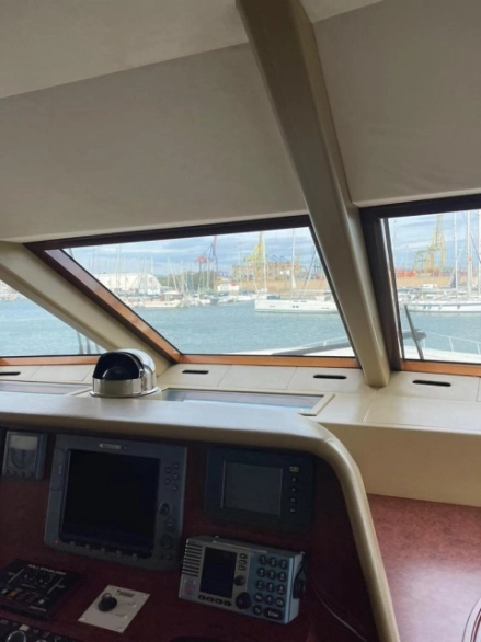 Cheoy Lee Bravo Bendis 2008