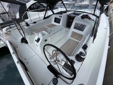 Jeanneau Sun Odyssey 410 2024