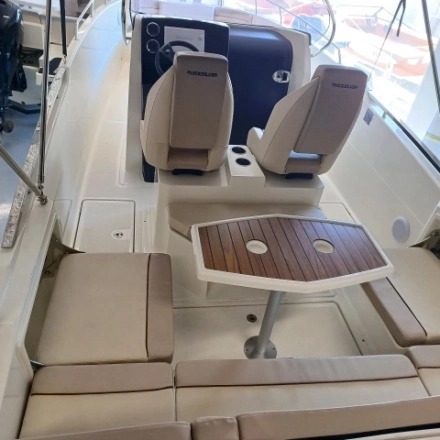 Quicksilver ACTIV 805 OPEN 2025