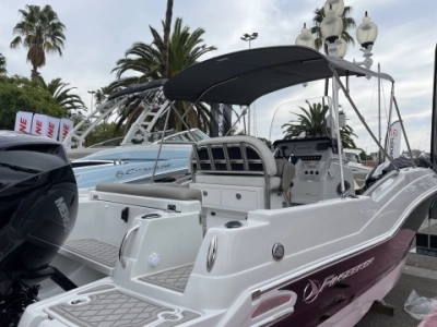 Foto del barco Crownline Finseeker 200 CC 2023