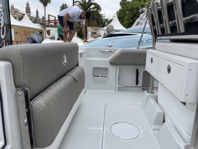 Foto del barco Crownline Finseeker 200 CC 2023