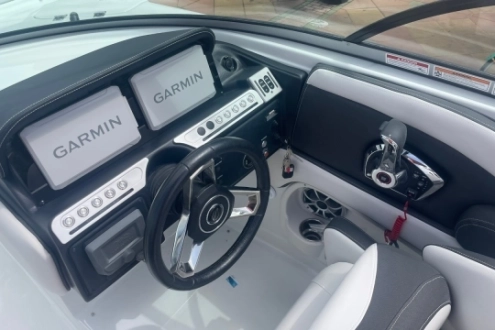 Crownline 260 SS 2024