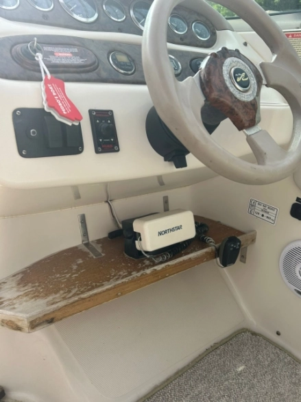 Sea Ray 240 Sundeck 2001