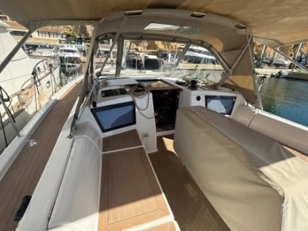 Dufour 390 2022