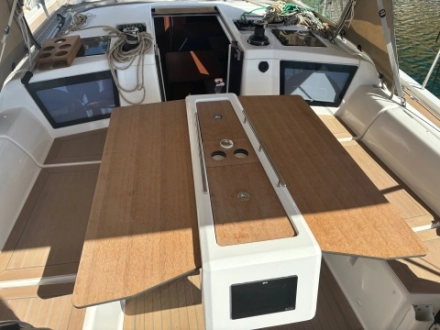 Dufour 390 2022