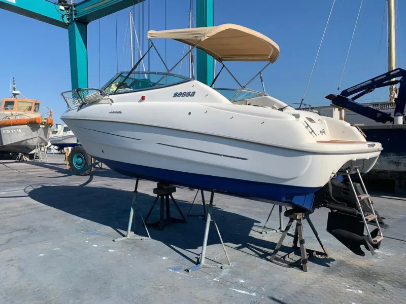 Sessa Marine Islamorada 23 2004