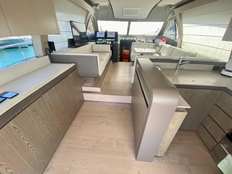 Ferretti Yachts 550 2018