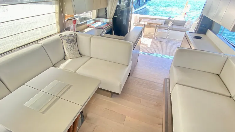Ferretti Yachts 550 2018