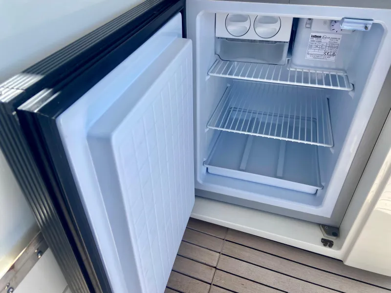 Ferretti Yachts 550 2018