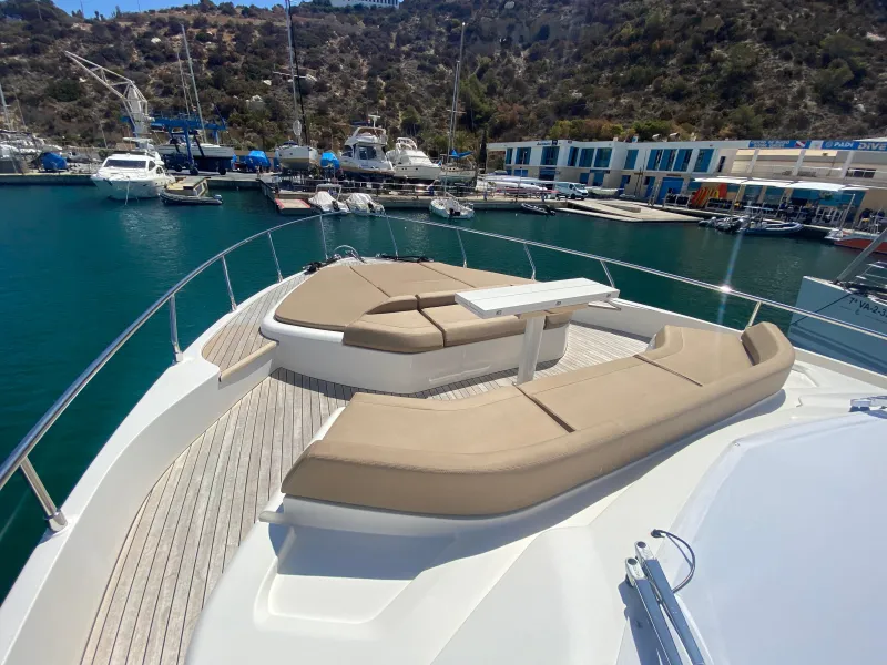 Ferretti Yachts 550 2018