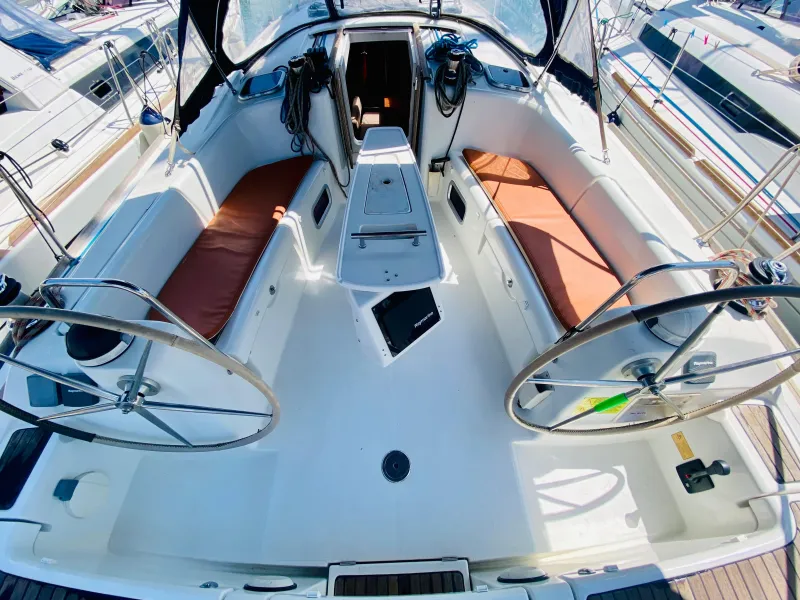 Beneteau Oceanis 43 2009