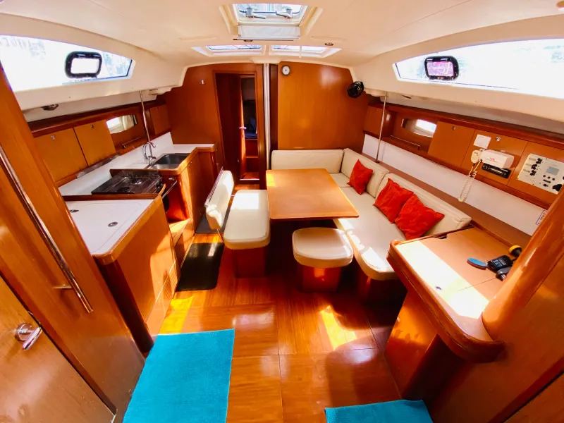 Beneteau Oceanis 43 2009