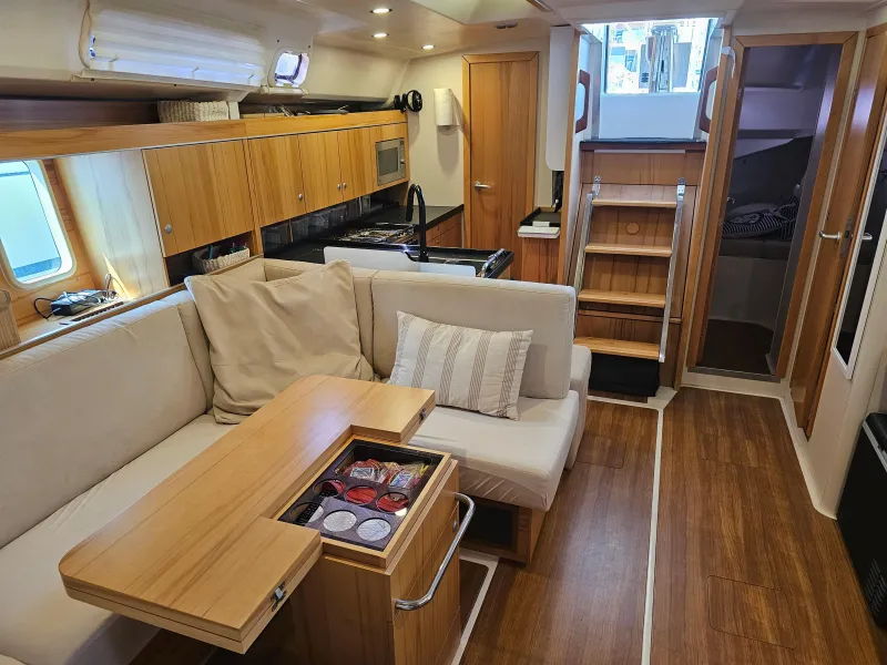 Hanse 445 2011
