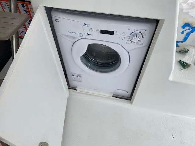 Fountaine Pajot Astrea 42 2019