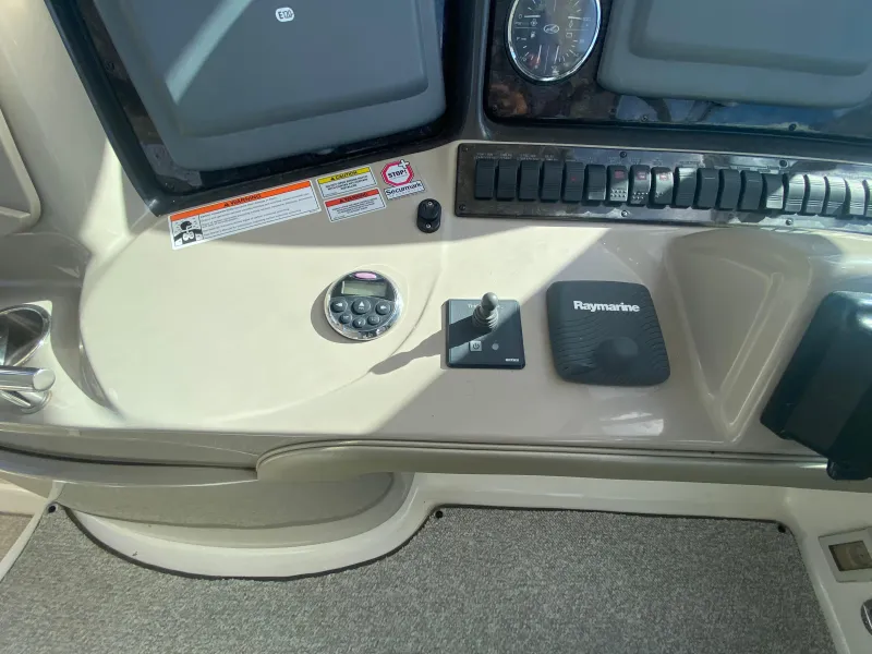 Sea Ray 425 2009
