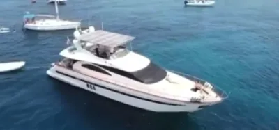 Foto del barco Astondoa 72 1999