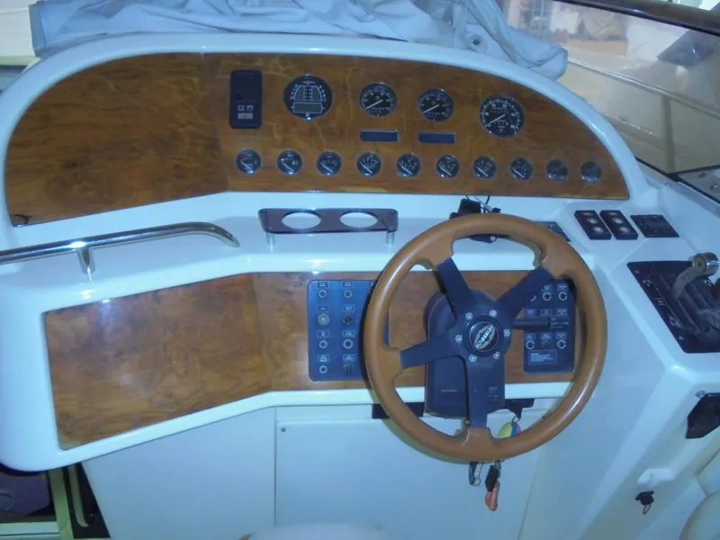 Sunseeker Thunderhawk 43 1993