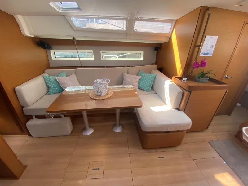Jeanneau Sun Odyssey 490 2021