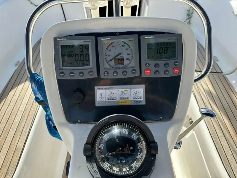 Bavaria 32 2003