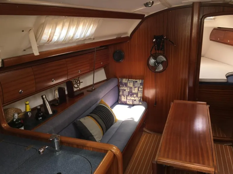 Bavaria 32 2003