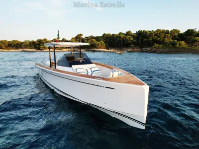 Foto del barco Nautor Swan Shadow 42 2021