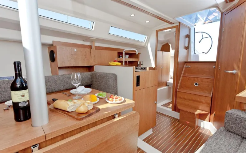 Hanse 315 2025