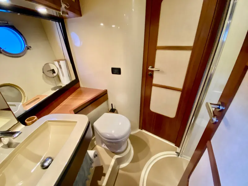 Azimut Magellano 50 2011