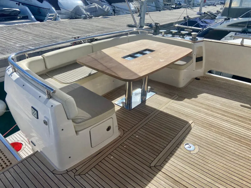 Azimut Magellano 50 2011