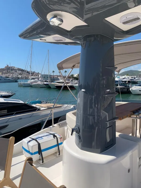 Azimut Magellano 50 2011