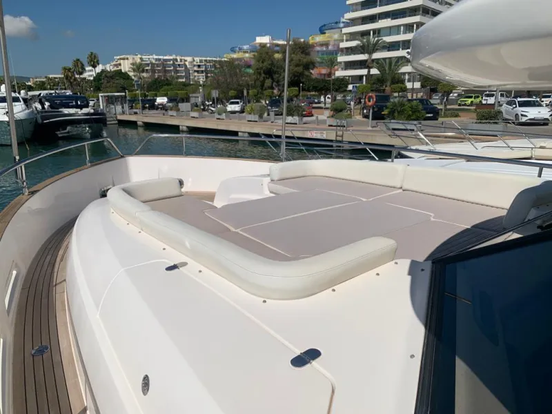 Azimut Magellano 50 2011