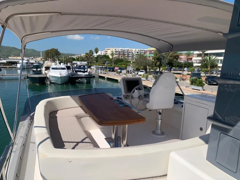 Azimut Magellano 50 2011