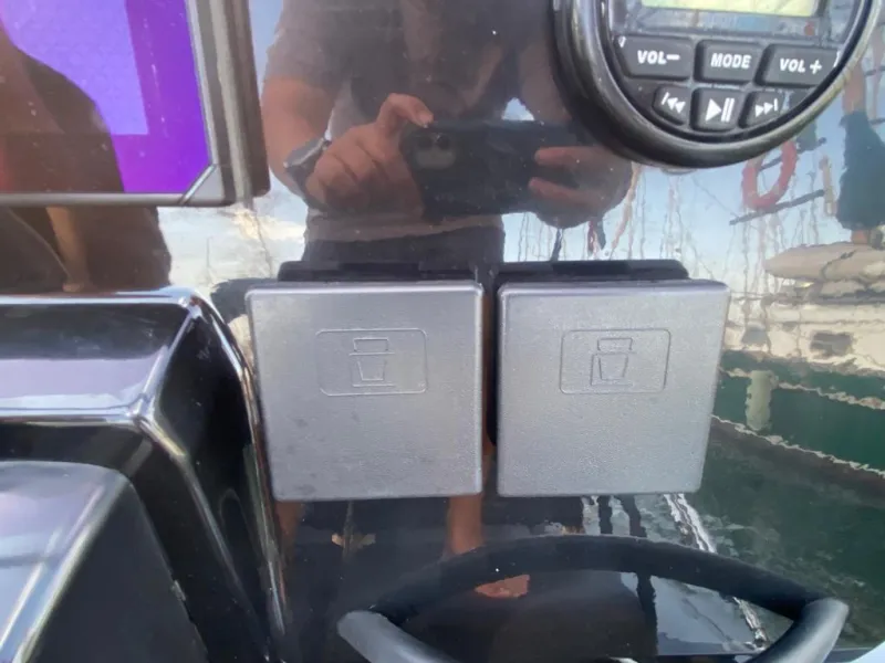 Brig Navigator 610 2010
