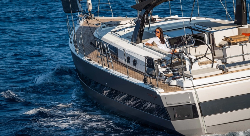 Beneteau Oceanis Yacht 62 2018