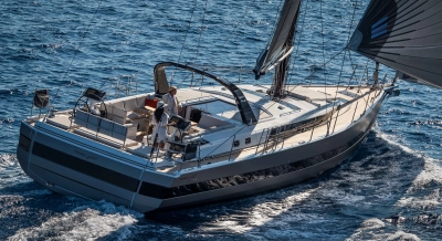 Foto del barco Beneteau Oceanis Yacht 62 2018