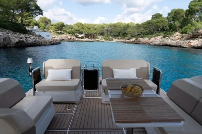 Foto del barco Aquila 32 Sport 2023