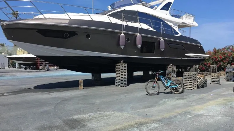 Azimut 55 2018