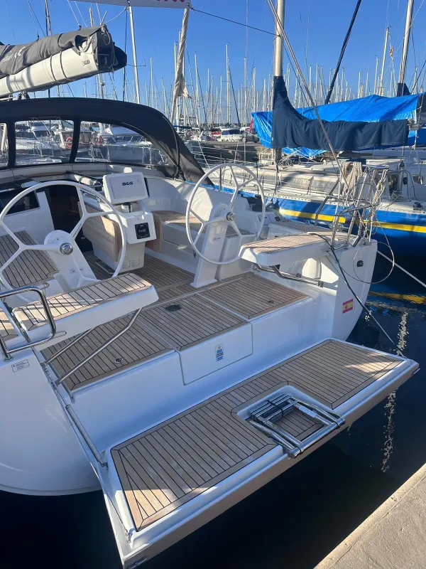 Hanse 388 2024