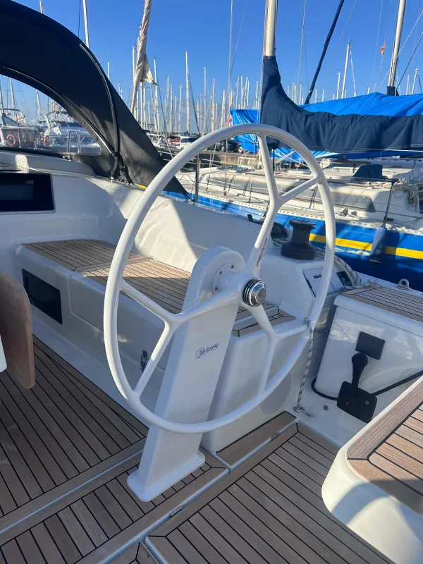 Hanse 388 2024
