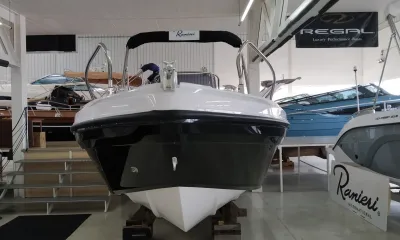Foto del barco Ranieri International RANIERI VOYAGER 19 S 2021