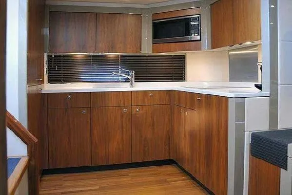 Sunseeker Predator 60 2010
