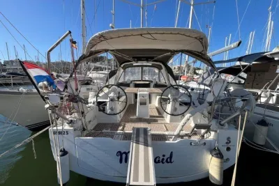 Foto del barco Beneteau Oceanis 38 2015