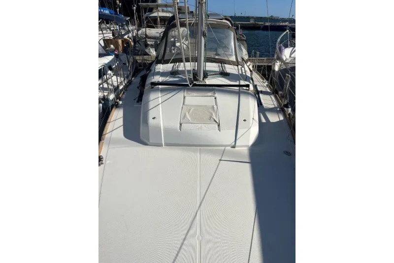 Beneteau Oceanis 38 2015
