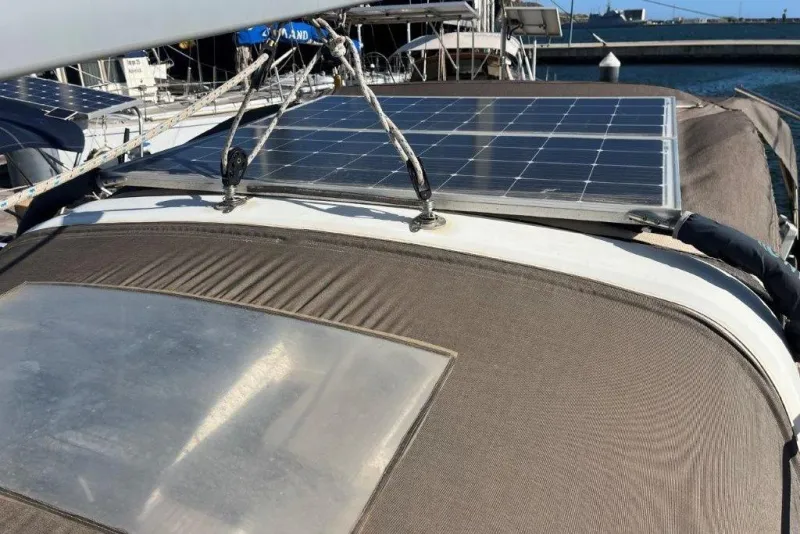 Beneteau Oceanis 38 2015