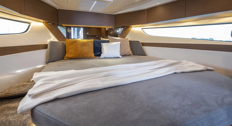 Beneteau Antares 11 Fly 2026