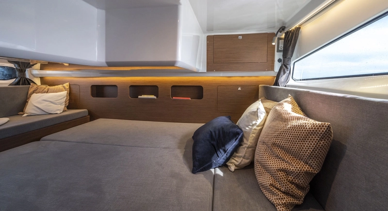 Beneteau Antares 11 Fly 2026